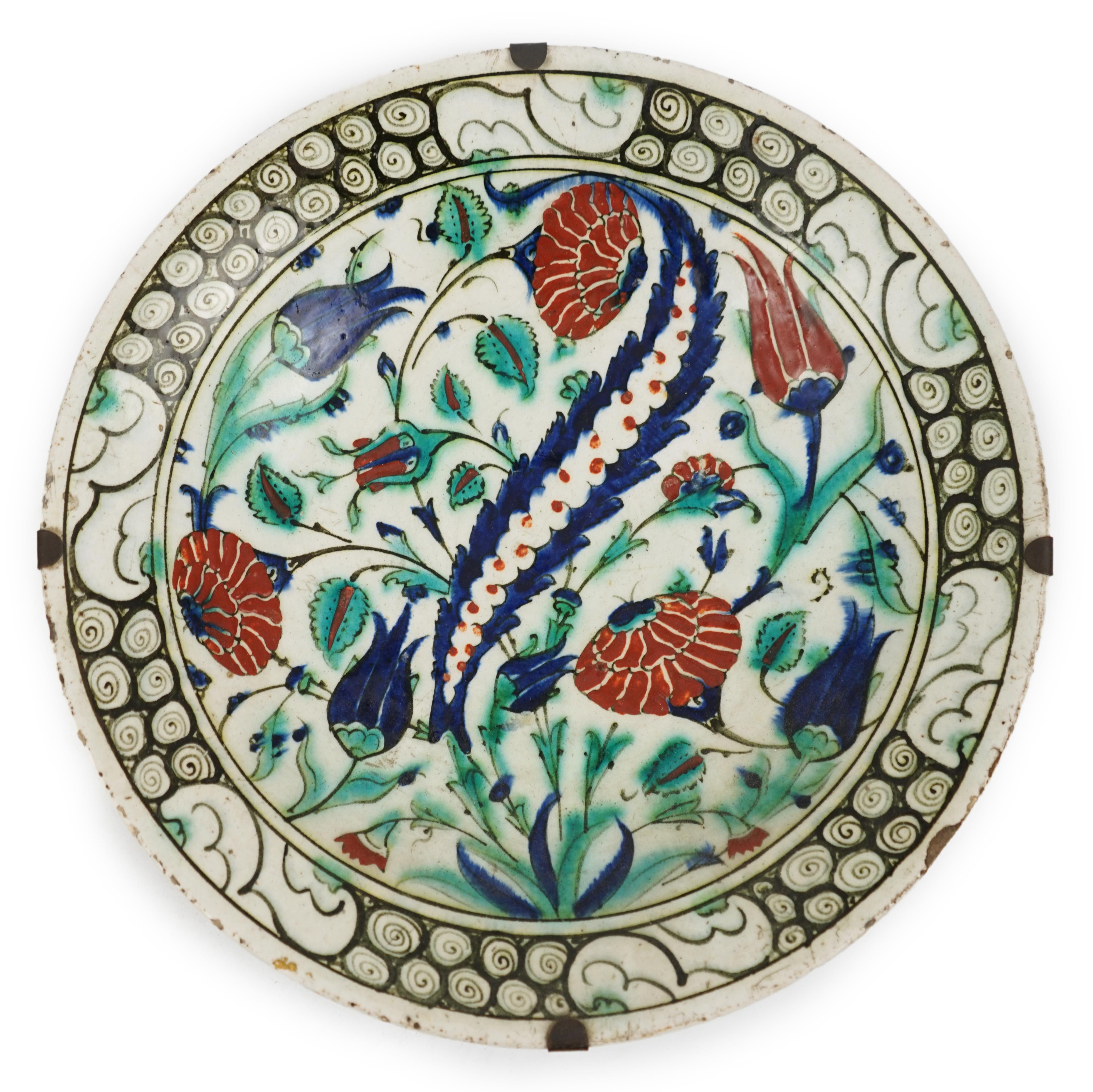 An Iznik pottery dish, Ottoman Turkey, 17th century